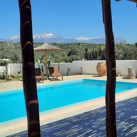 Villa Louloudia Stylish Luxury Villa With Private Pool بيتسيديا المظهر الخارجي الصورة